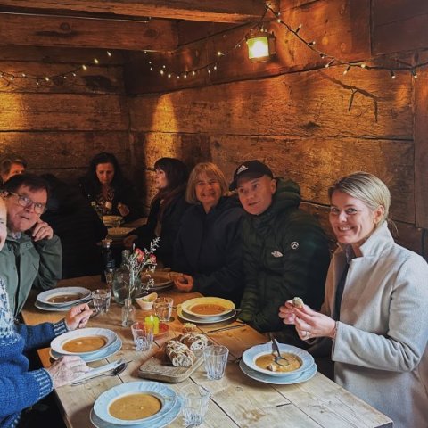 Fyrirlesarar í hádegisverði á Tjöruhúsinu // The speakers at lunch at Tjöruhúsið